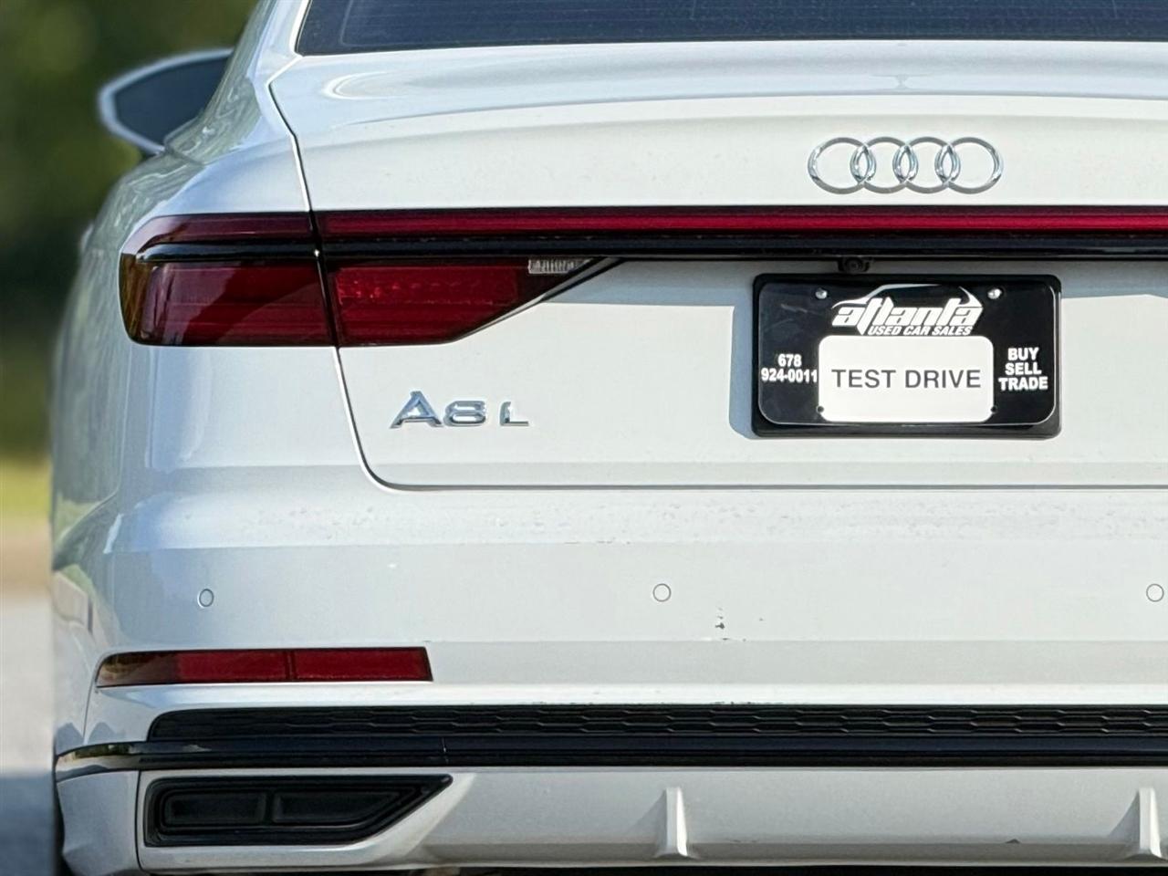 Audi A8 L  2020