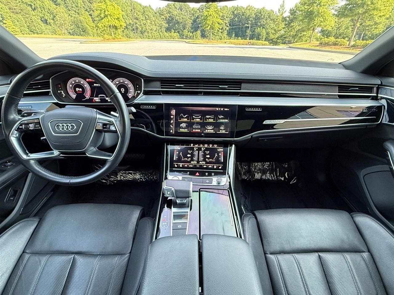 Audi A8 L  2020