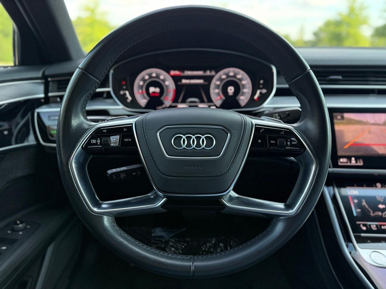 Audi A8 L  2020
