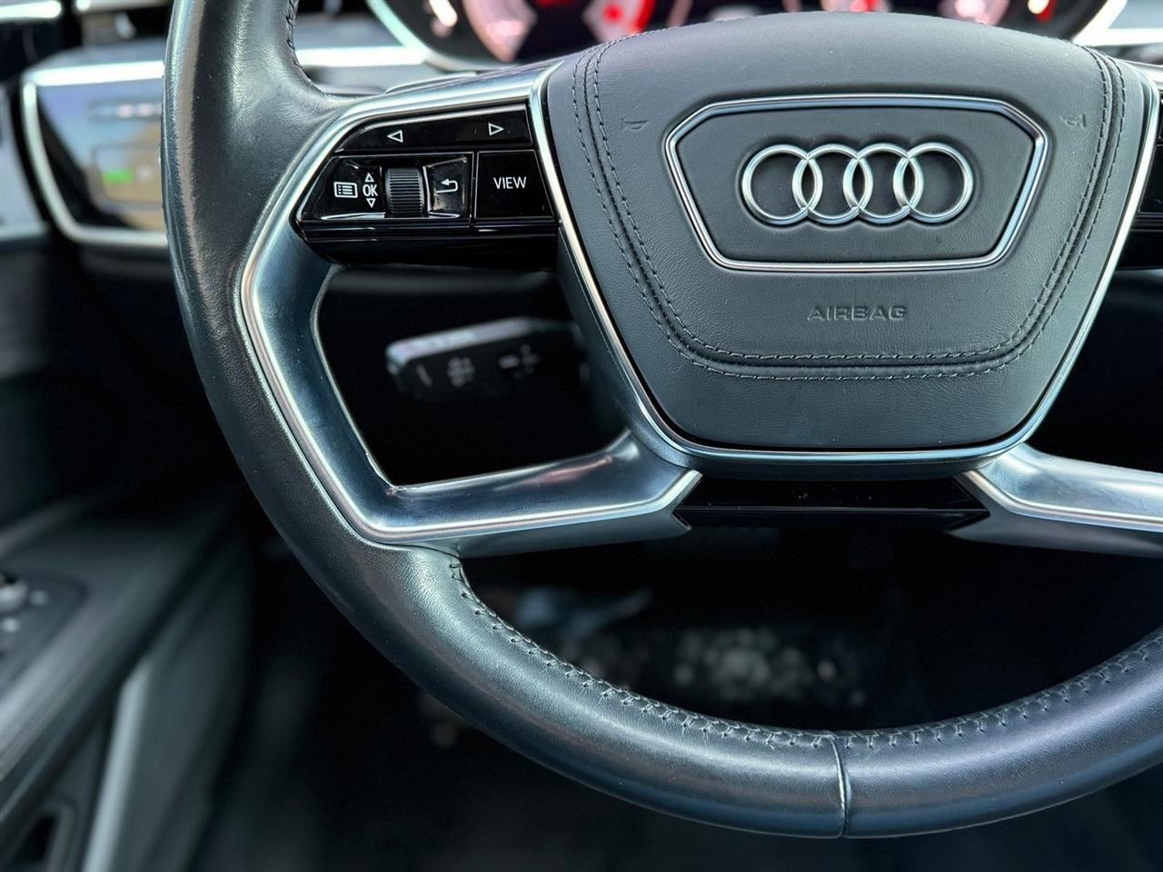 Audi A8 L  2020