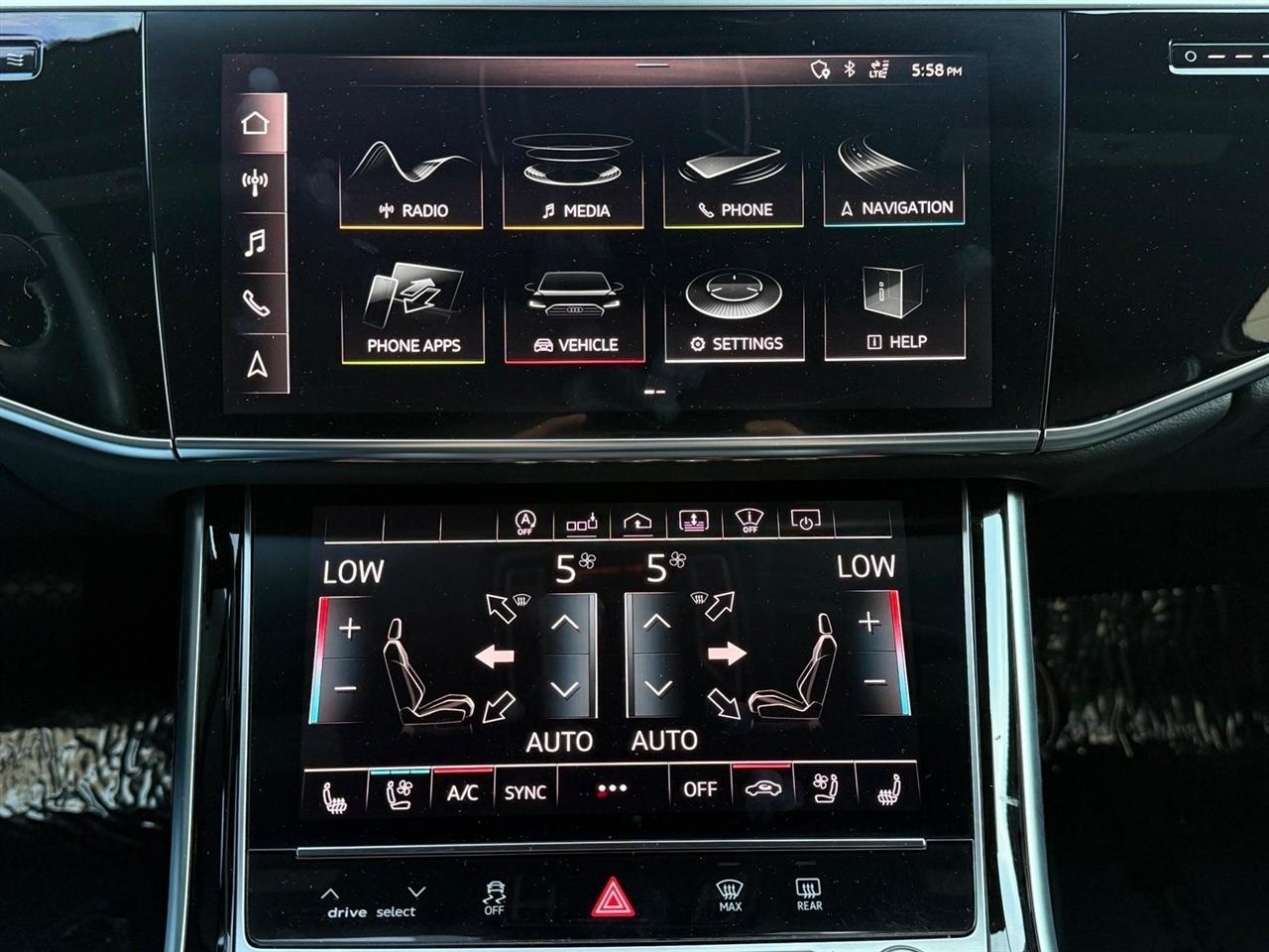 Audi A8 L  2020