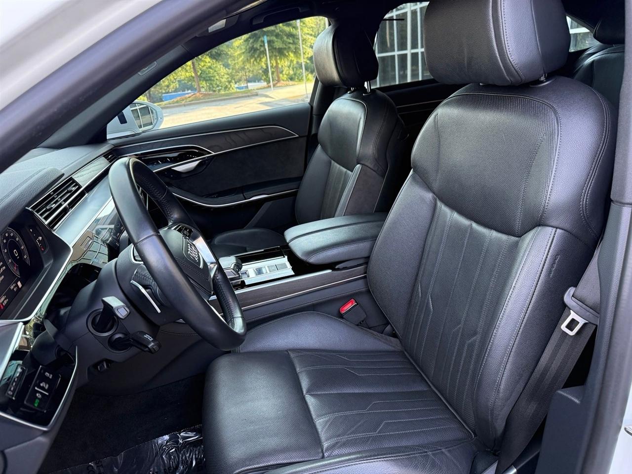 Audi A8 L  2020