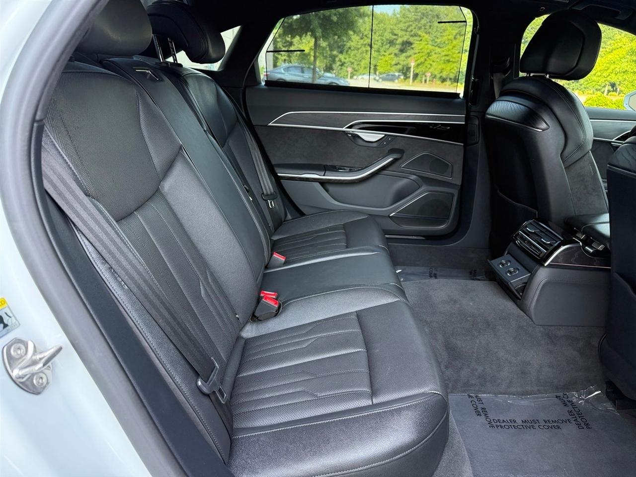 Audi A8 L  2020