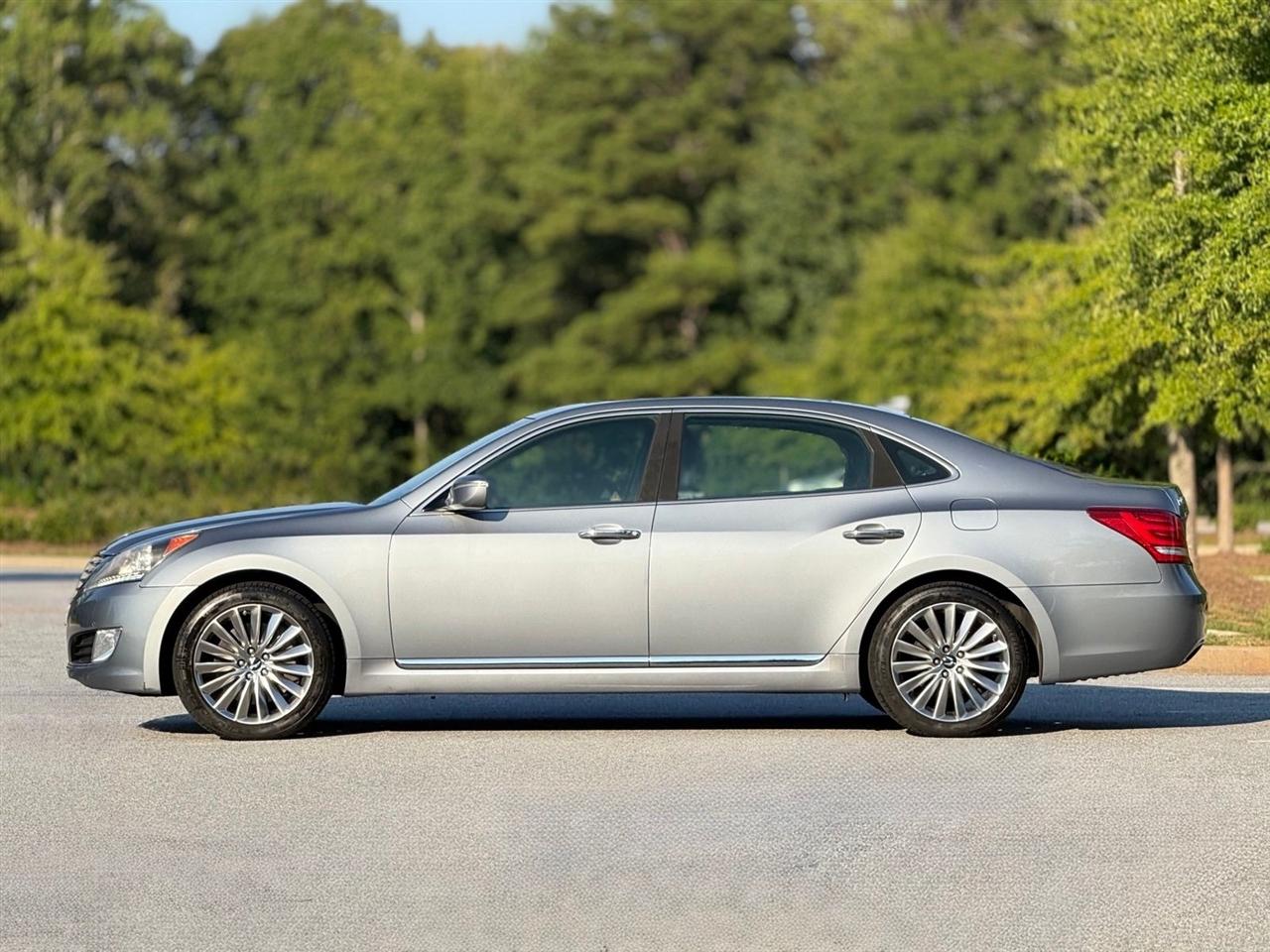 Hyundai Equus photo 9