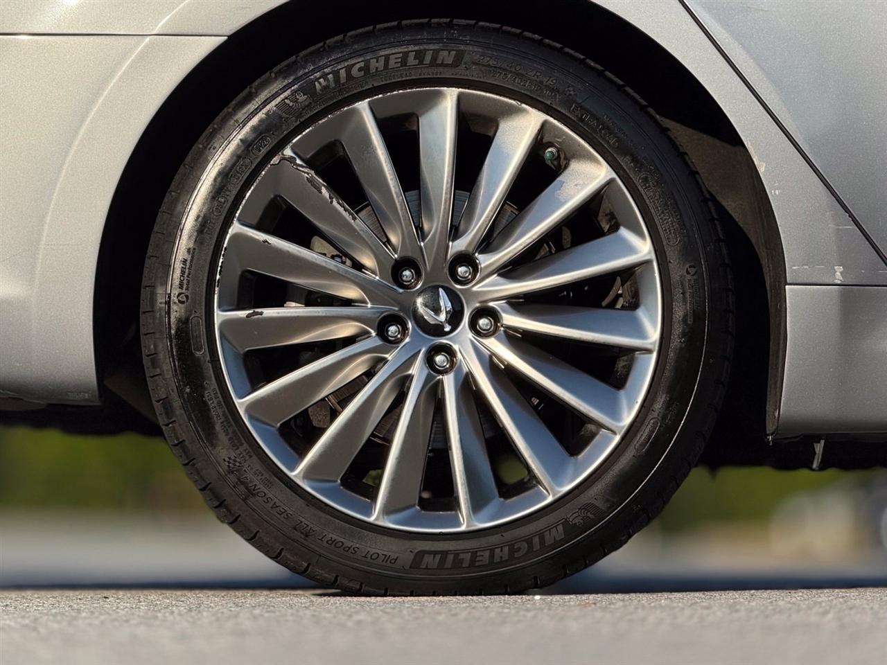 Hyundai Equus photo 20