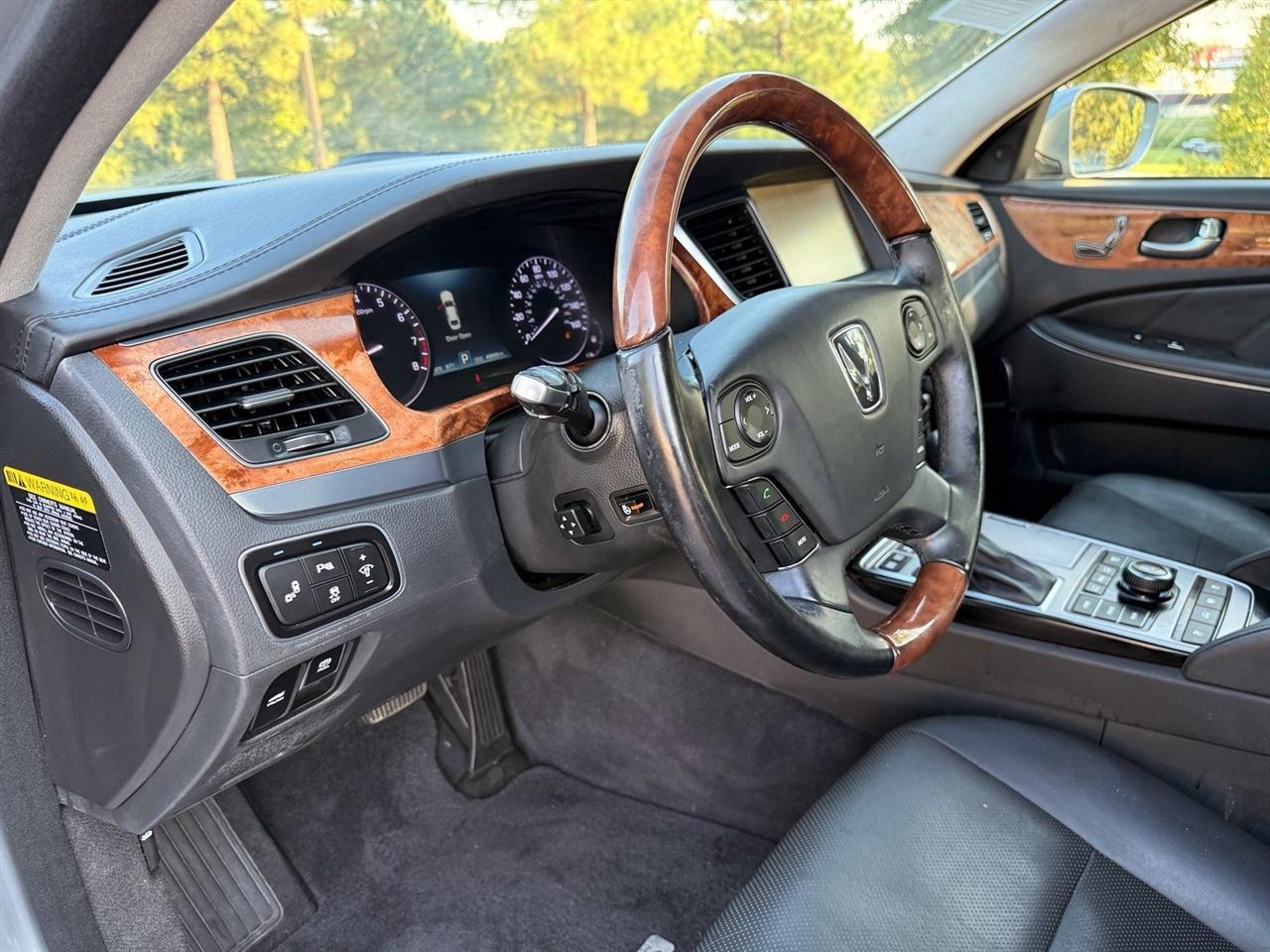 Hyundai Equus photo 22
