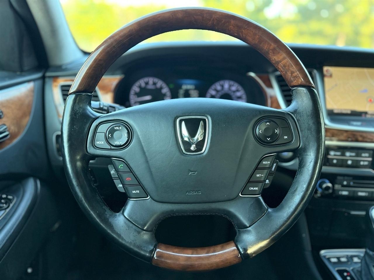 Hyundai Equus photo 25