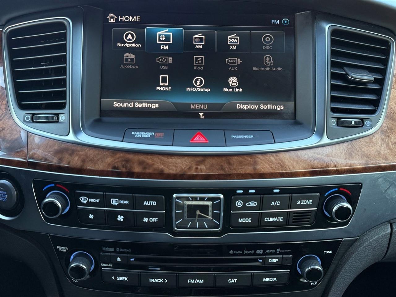 Hyundai Equus photo 30