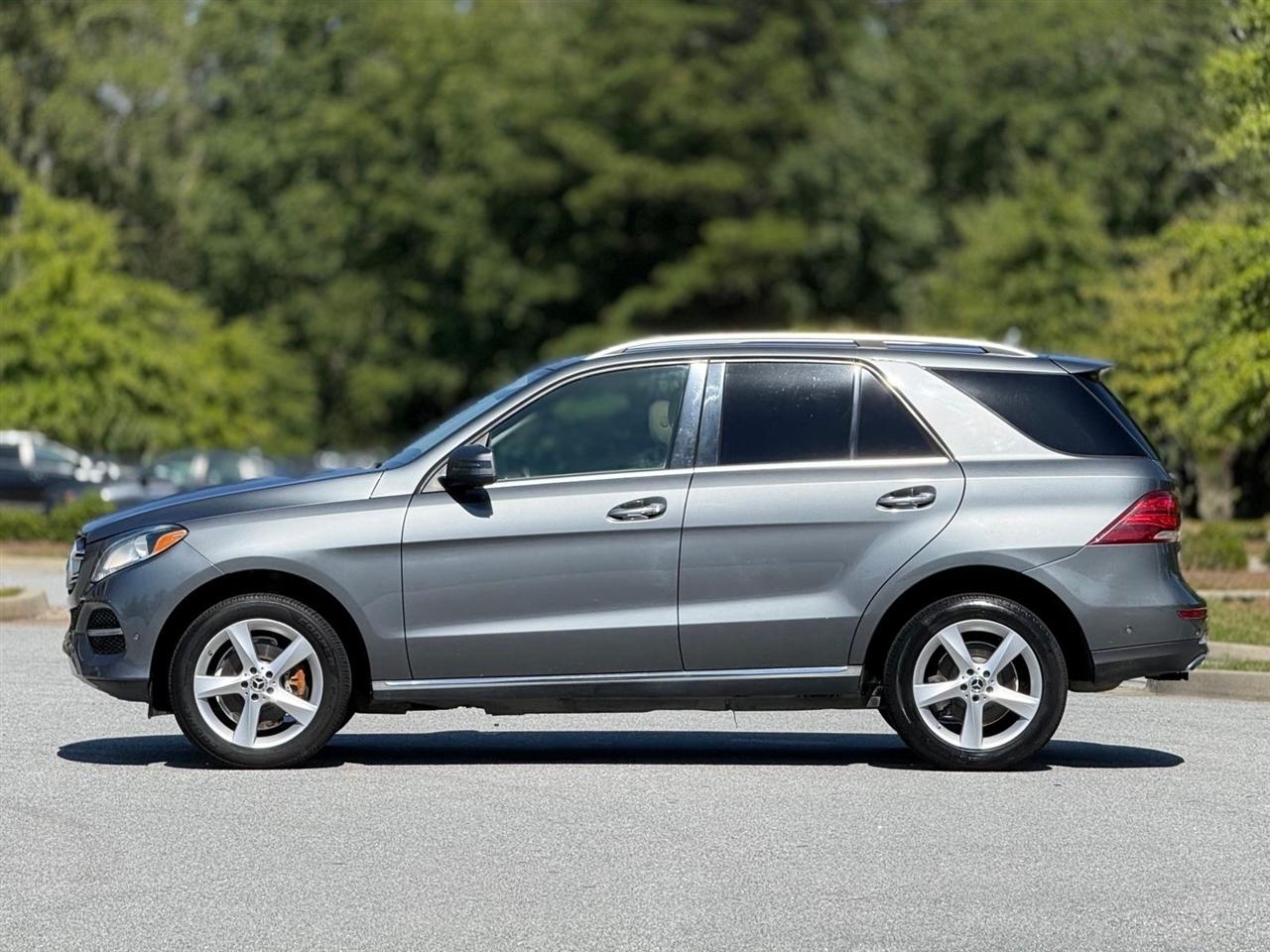Mercedes-Benz GLE  2017