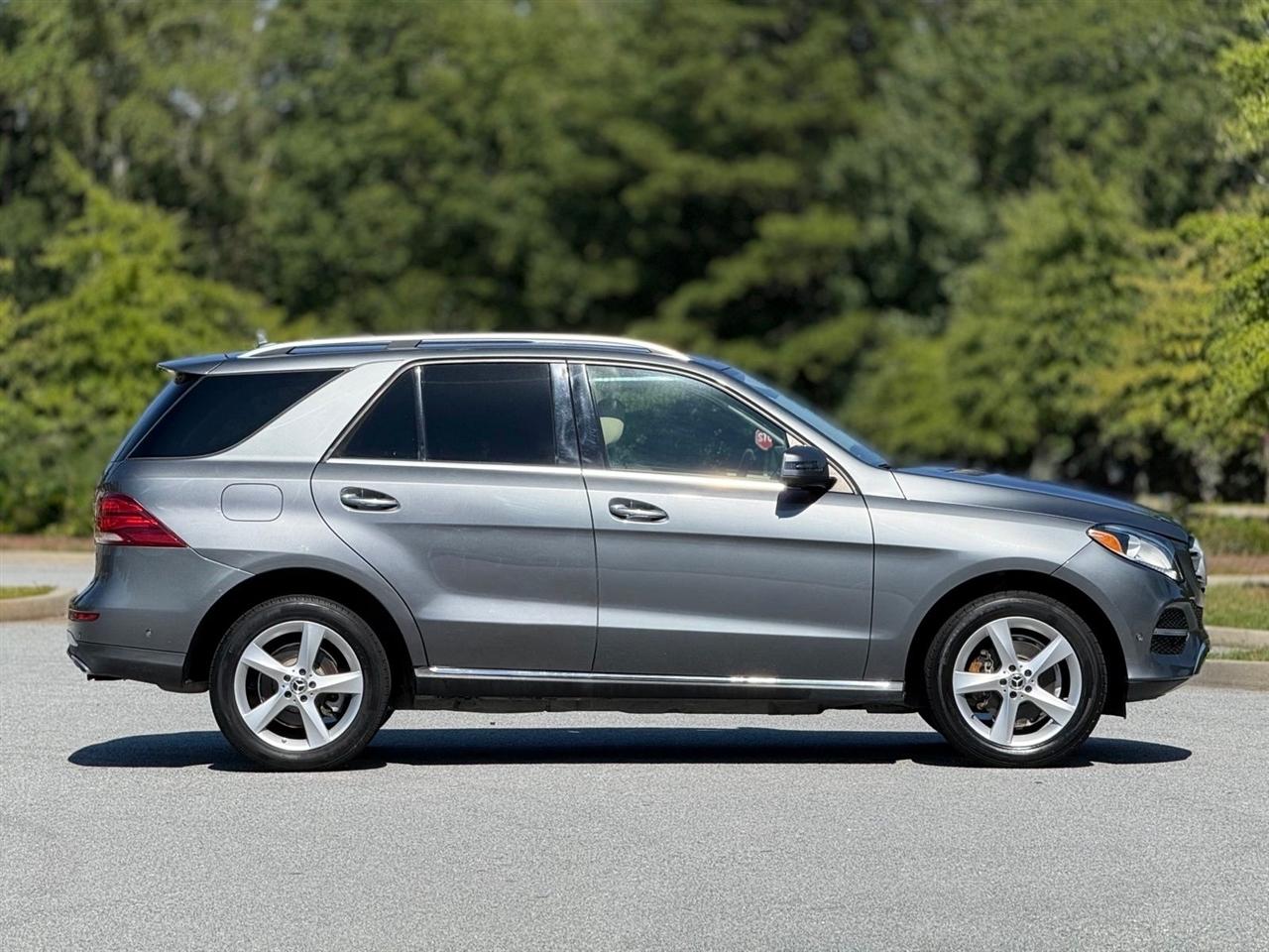 Mercedes-Benz GLE  2017