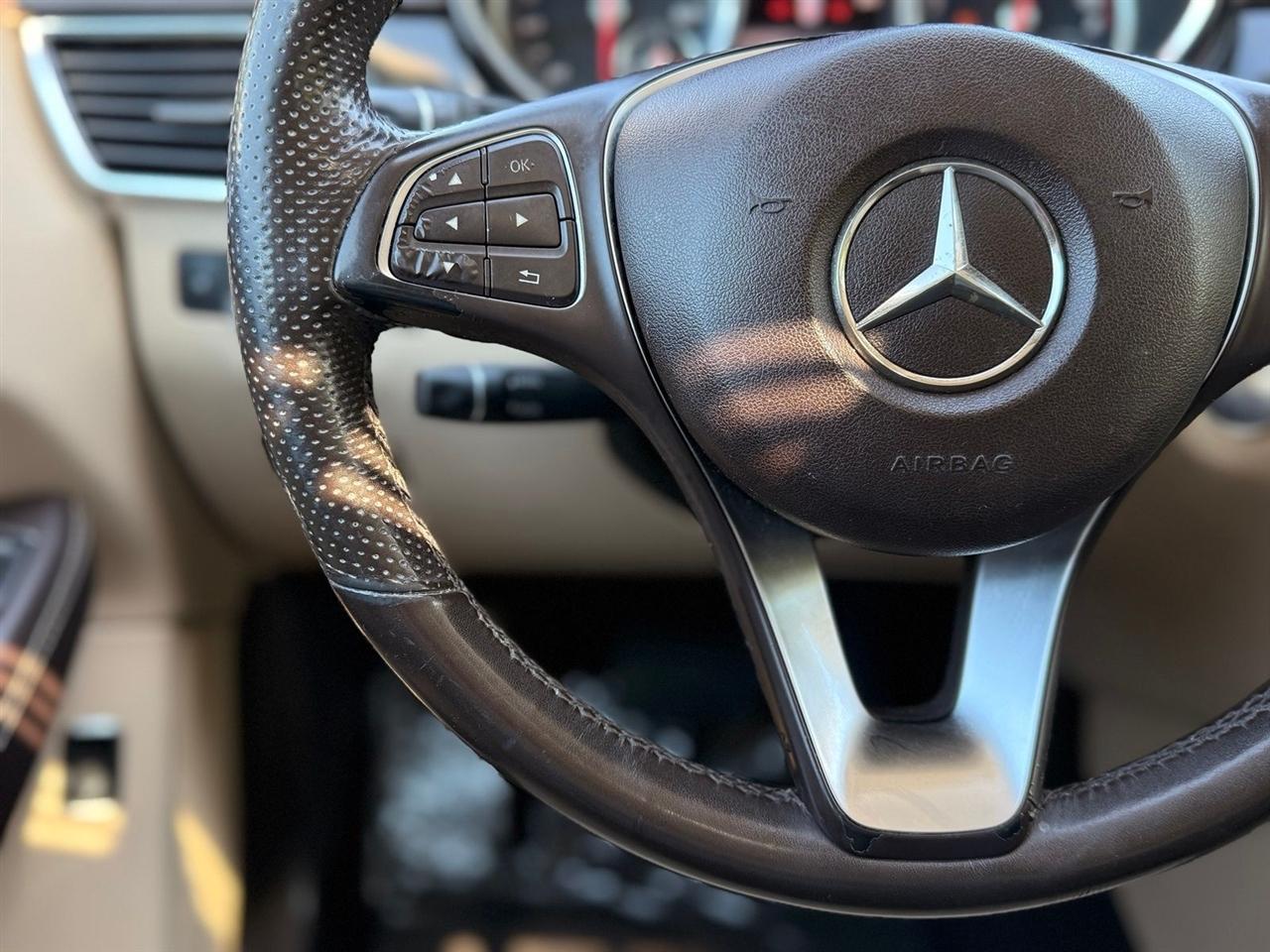 Mercedes-Benz GLE  2017
