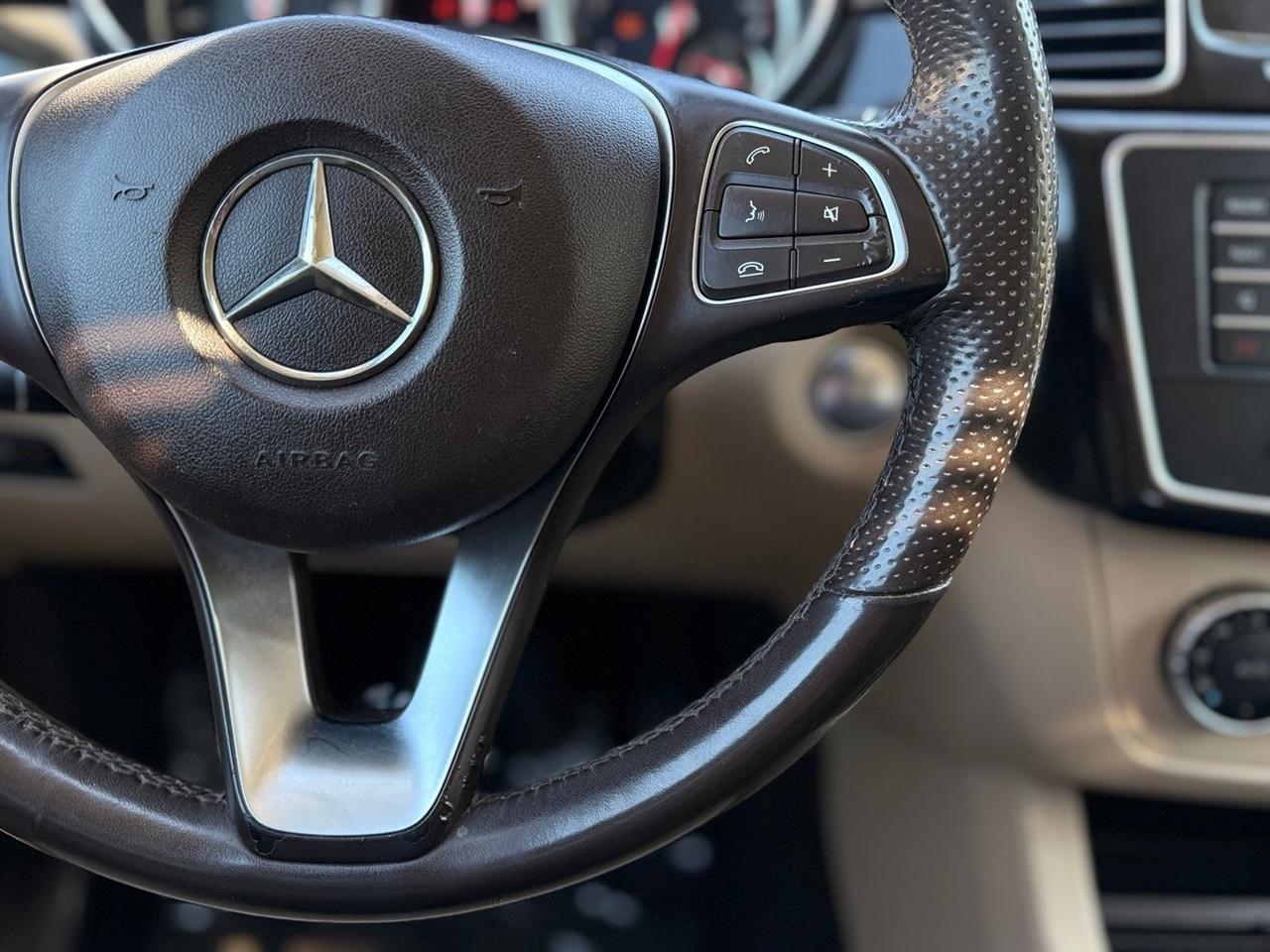 Mercedes-Benz GLE  2017