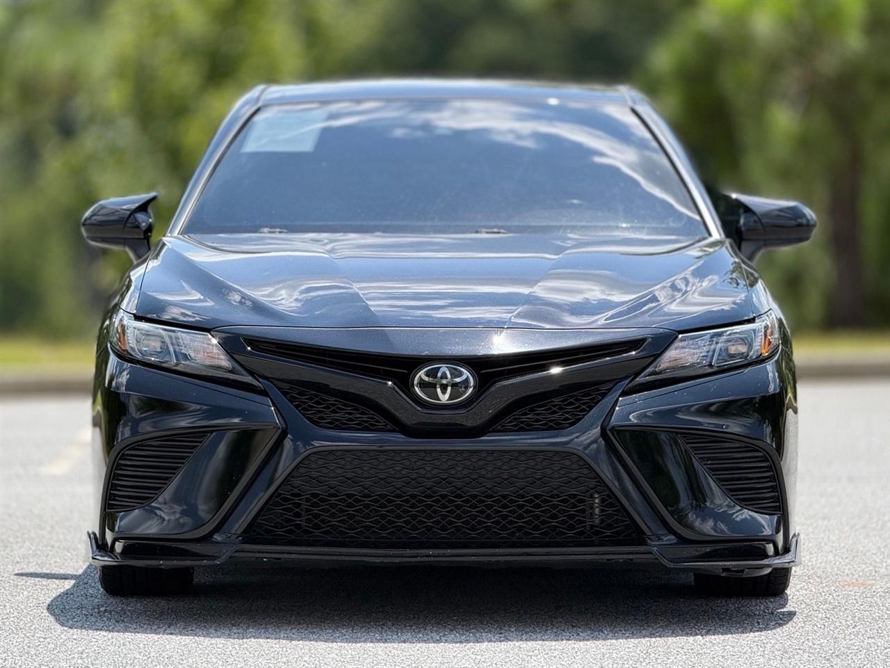 Toyota Camry  2023
