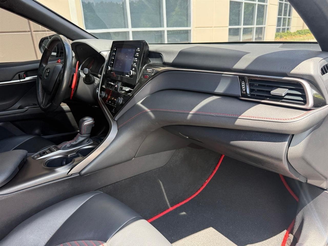 Toyota Camry  2023