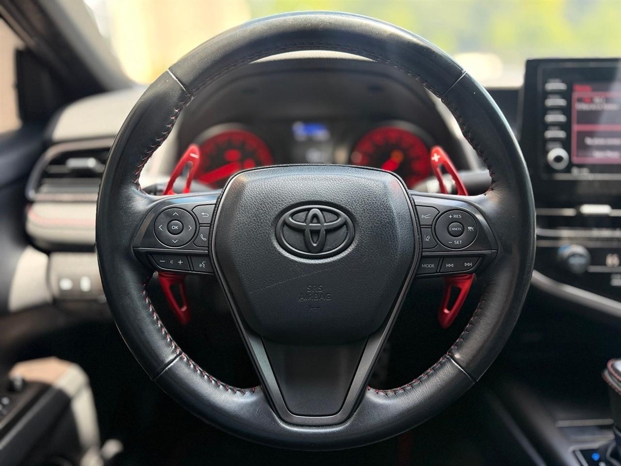Toyota Camry  2023