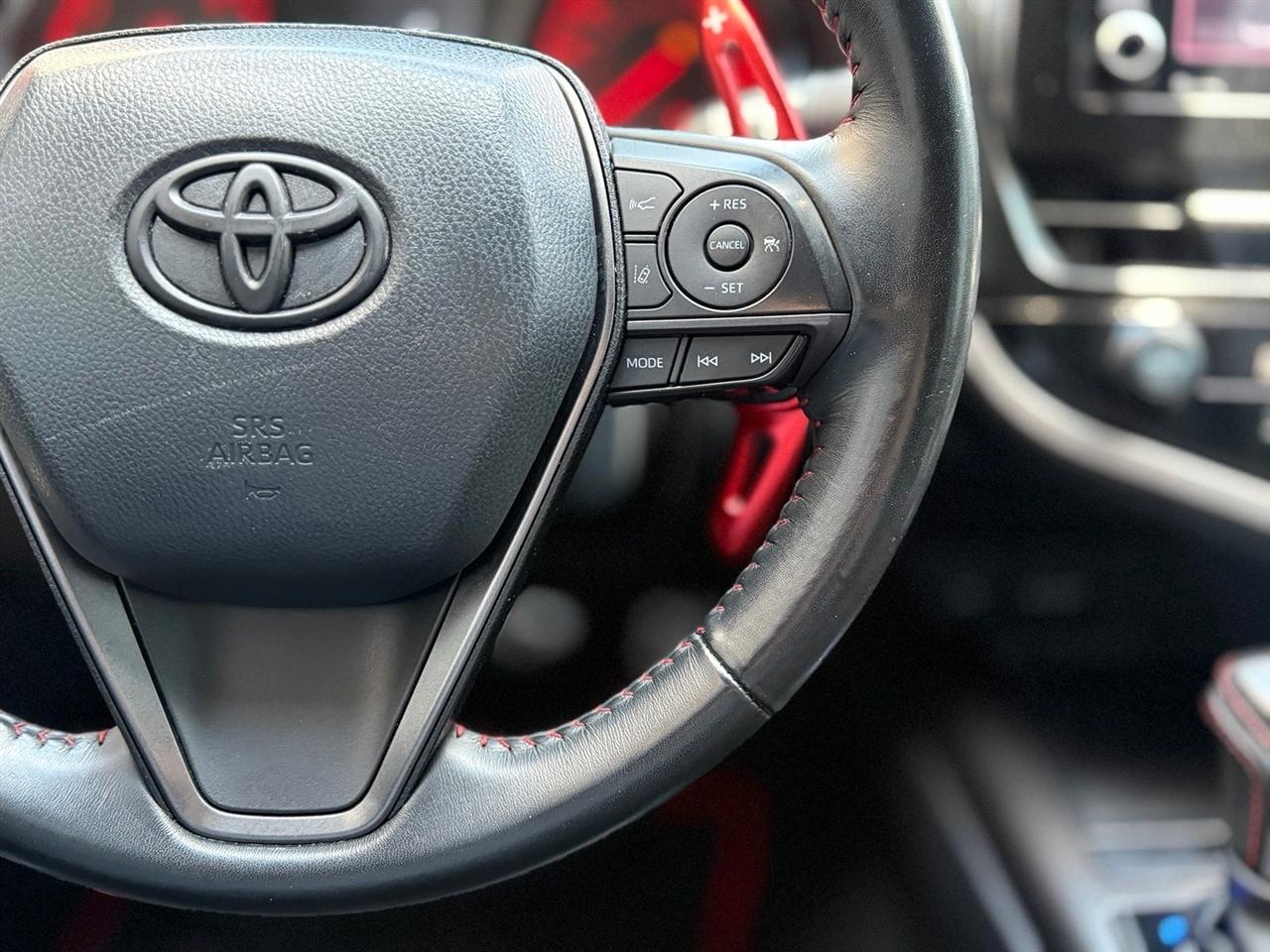 Toyota Camry  2023