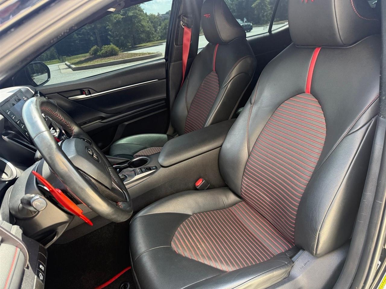 Toyota Camry  2023