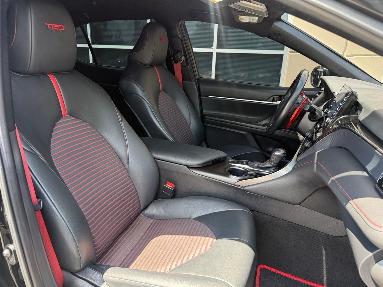 Toyota Camry  2023