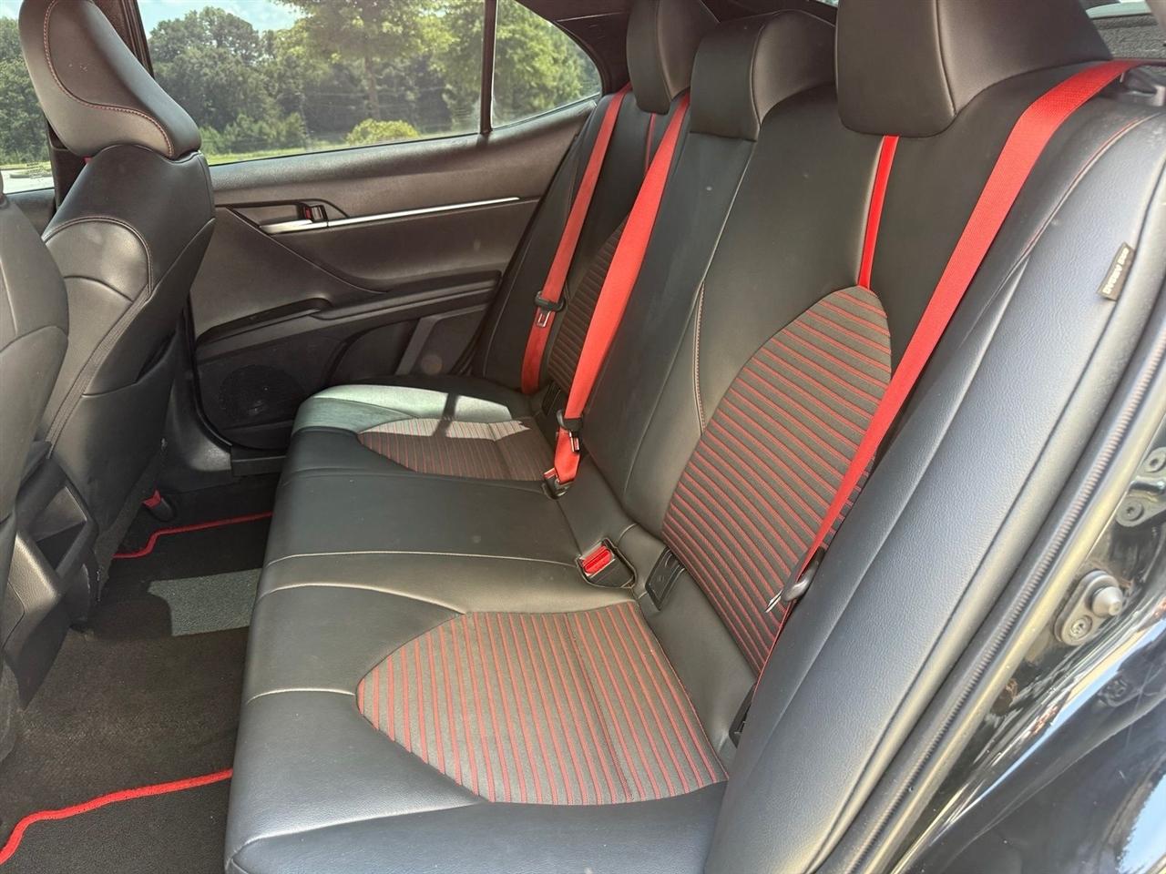 Toyota Camry  2023