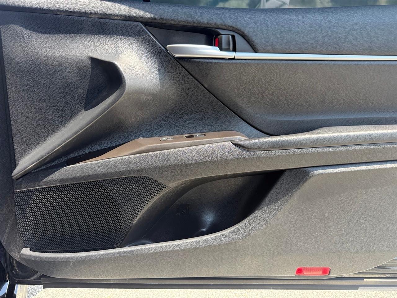 Toyota Camry  2023