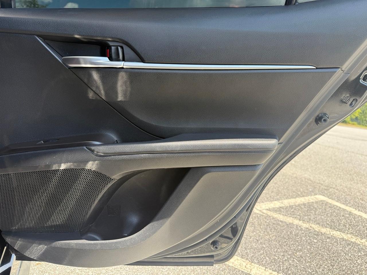 Toyota Camry  2023