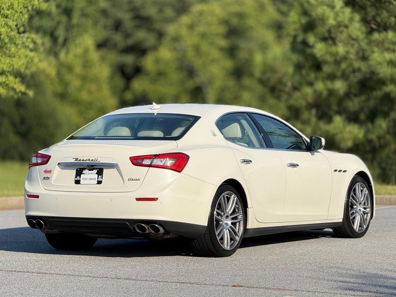 Maserati Ghibli  2017