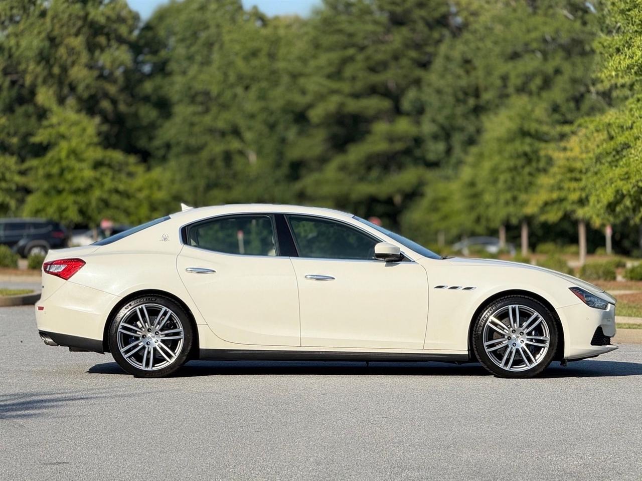 Maserati Ghibli  2017