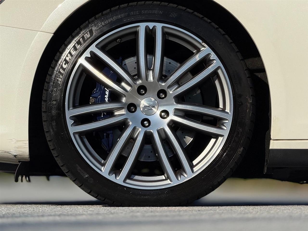 Maserati Ghibli  2017