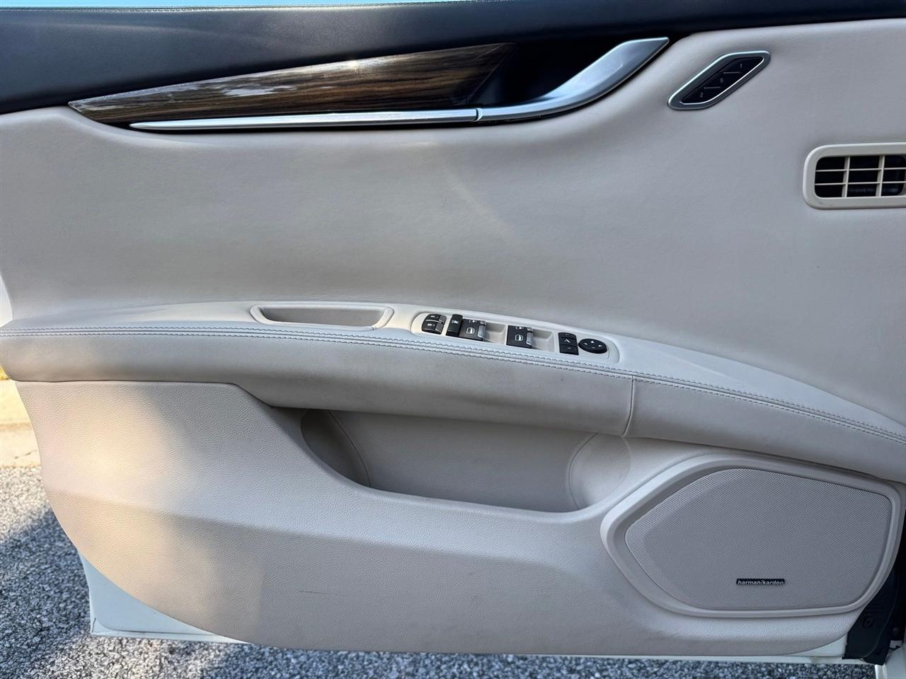 Maserati Ghibli  2017