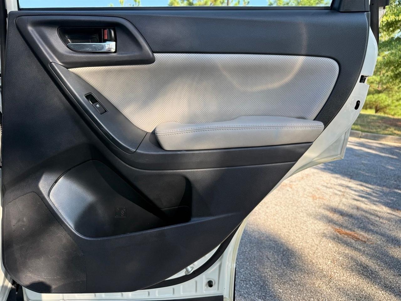 Subaru Forester  2015
