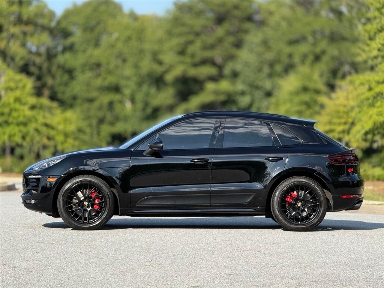 Porsche Macan  2017