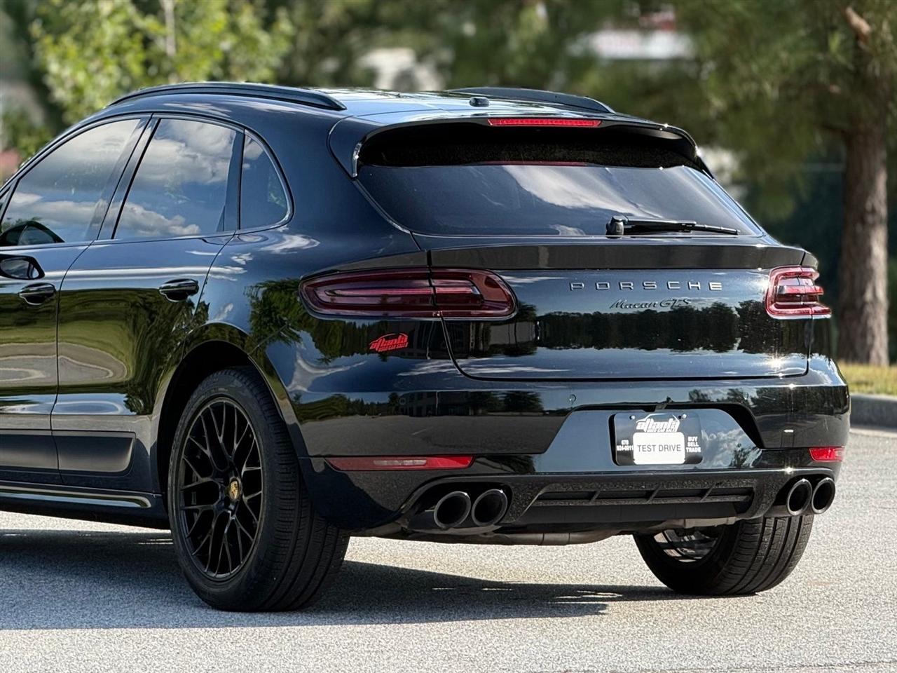 Porsche Macan  2017