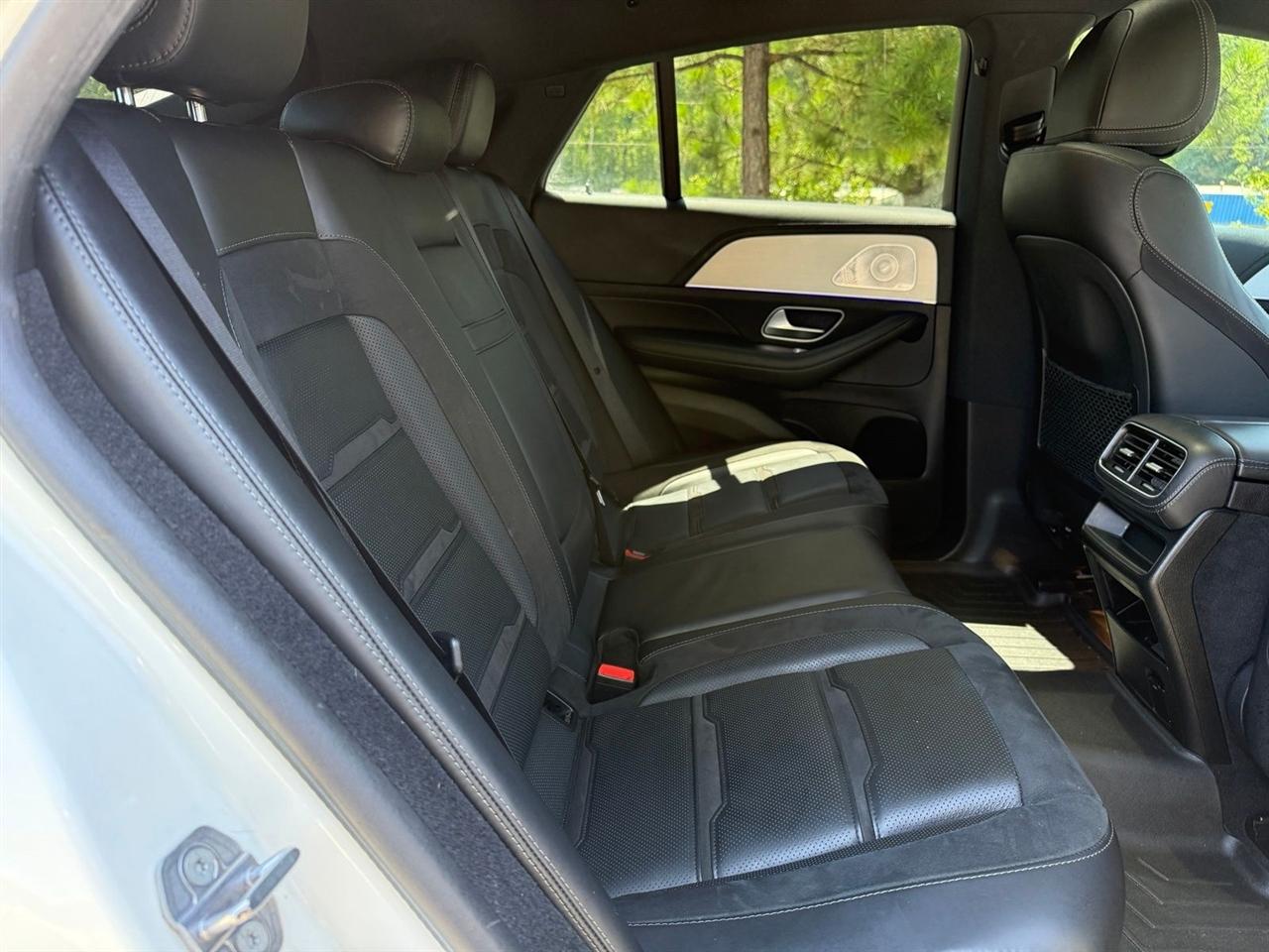 Mercedes-Benz GLE  2021