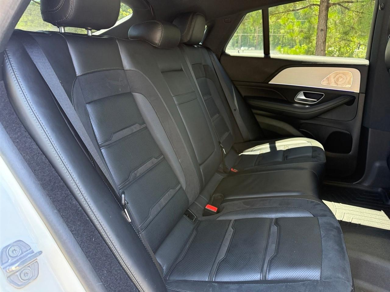 Mercedes-Benz GLE  2021