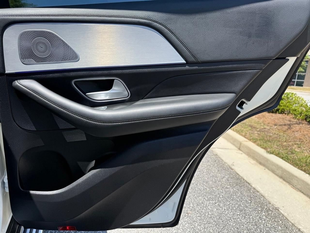Mercedes-Benz GLE  2021