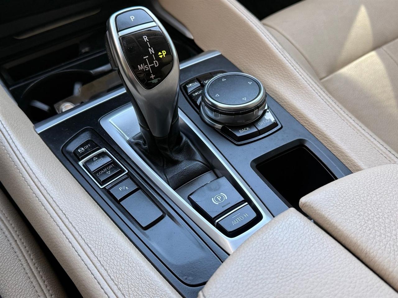 BMW X6  2016