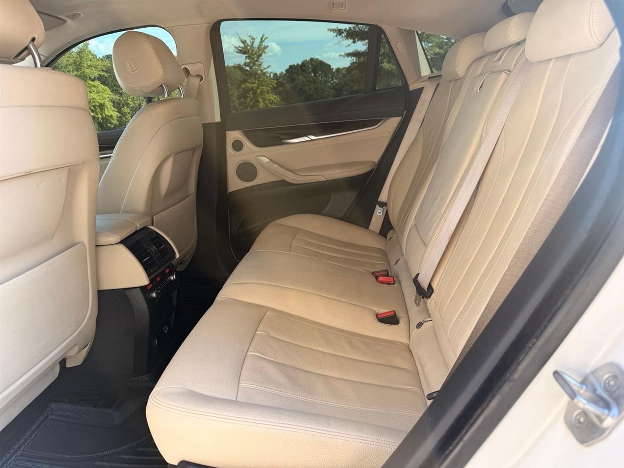 BMW X6  2016