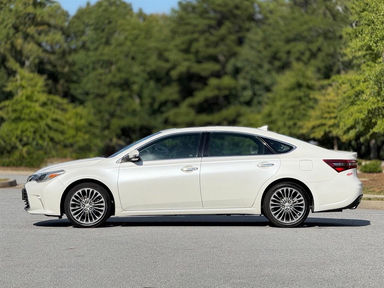 Toyota Avalon  2016