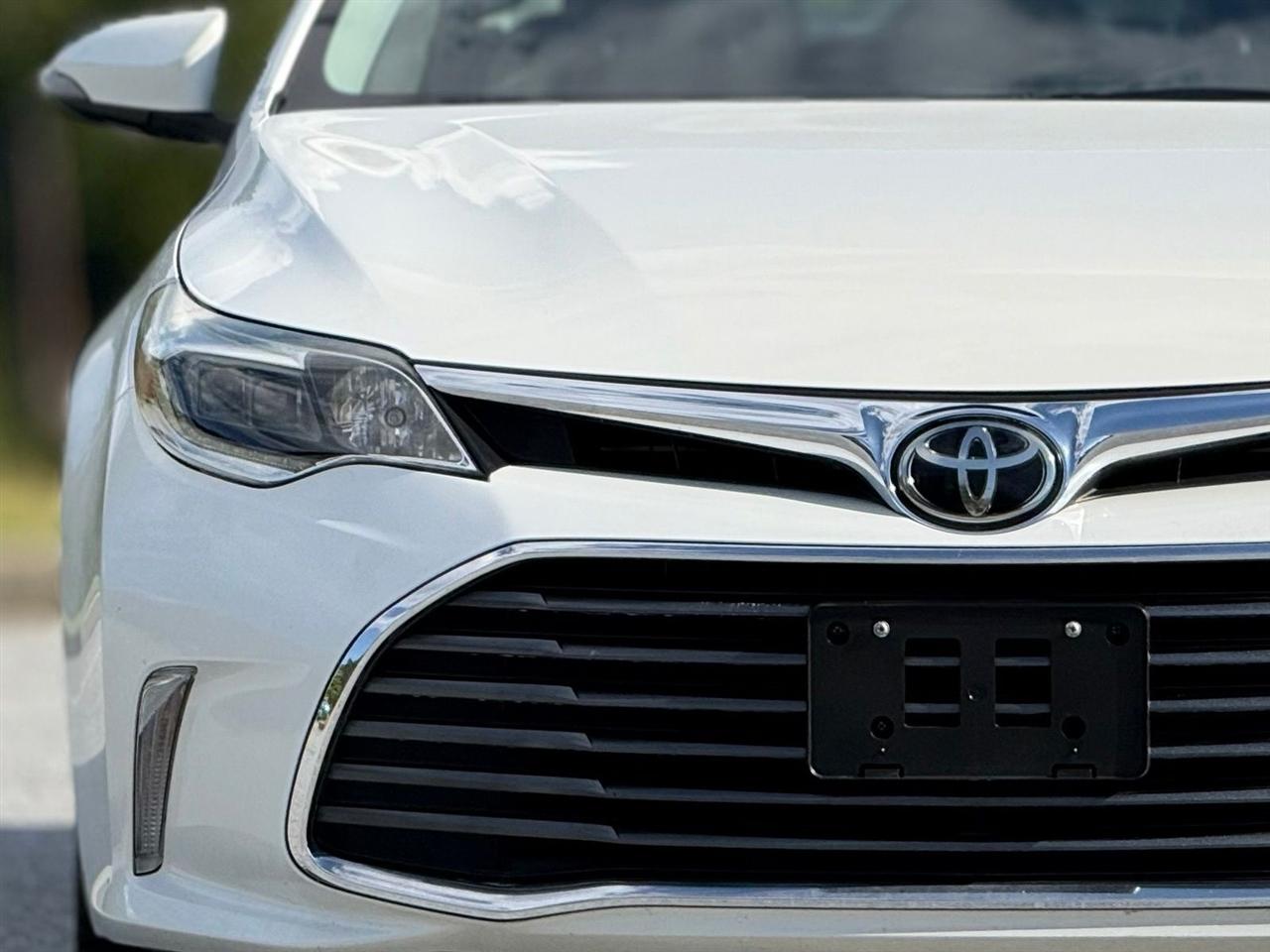 Toyota Avalon  2016