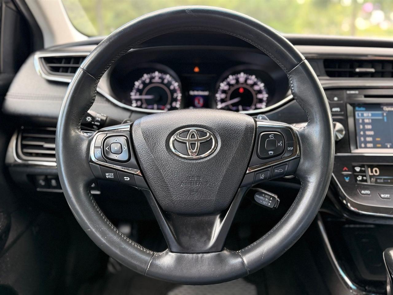 Toyota Avalon  2016