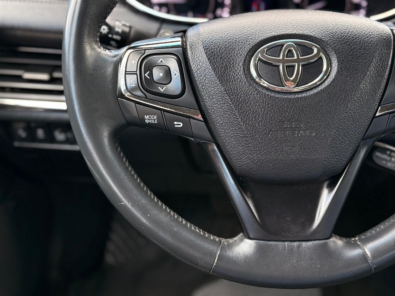 Toyota Avalon  2016