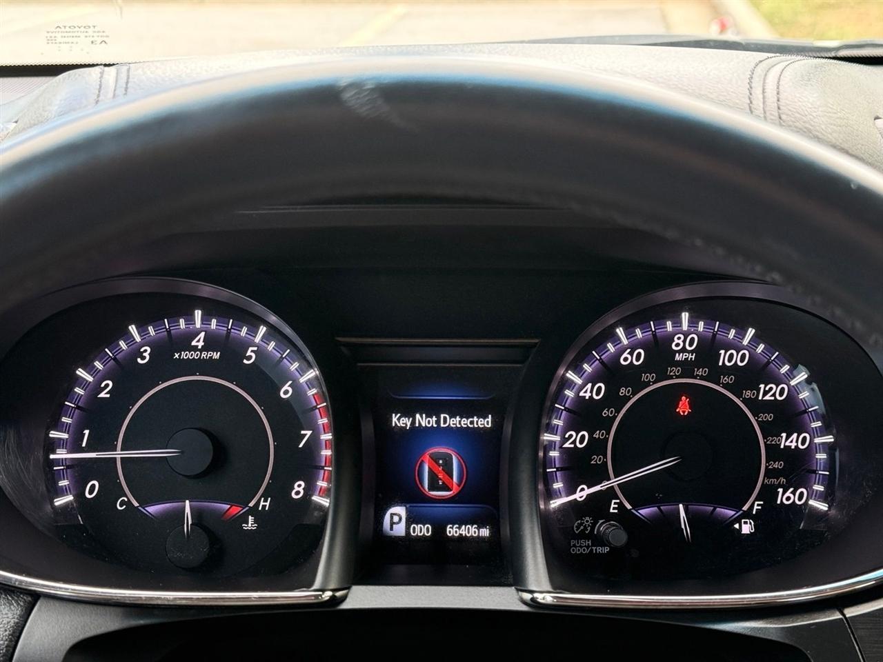 Toyota Avalon  2016