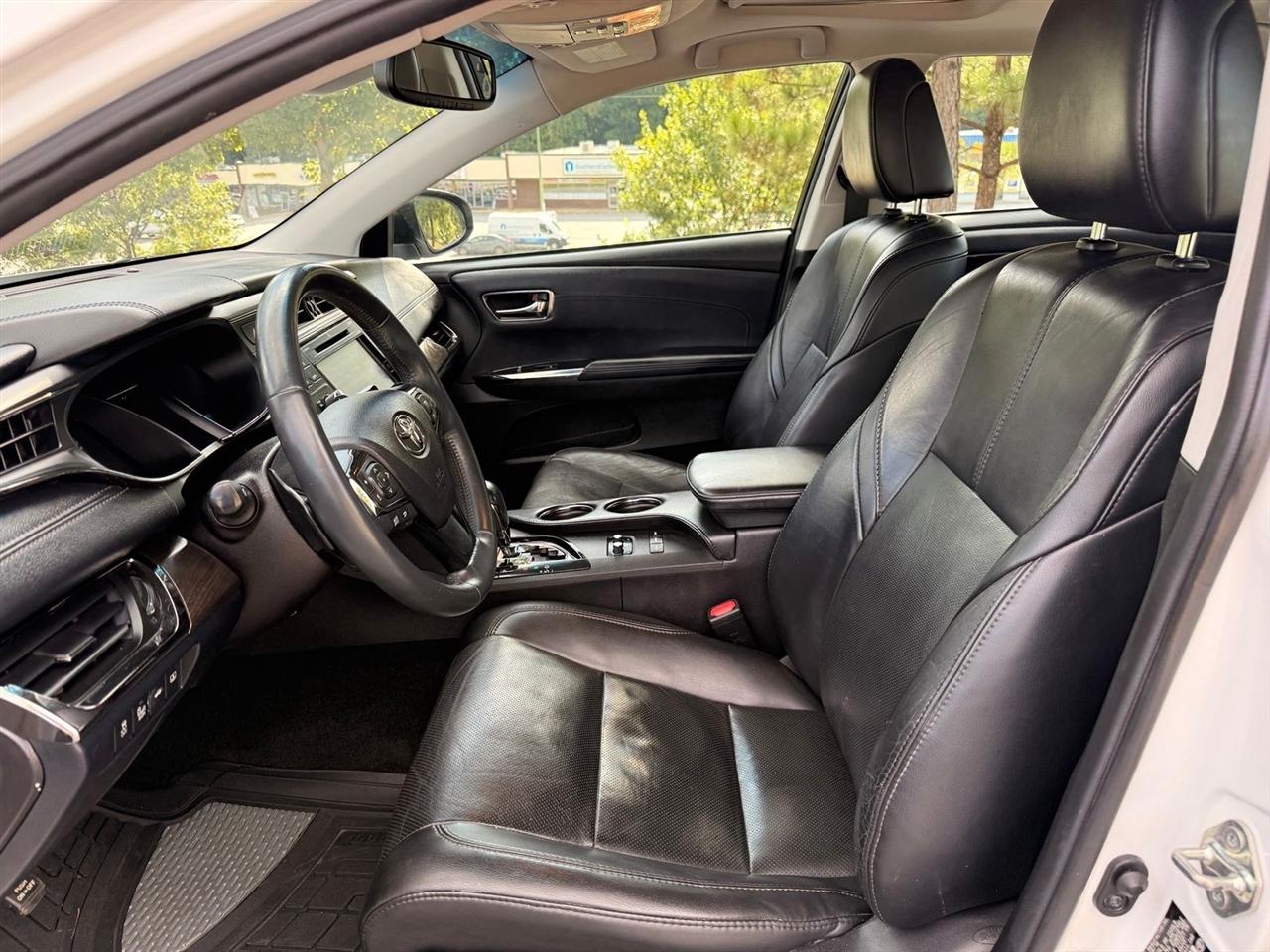 Toyota Avalon  2016