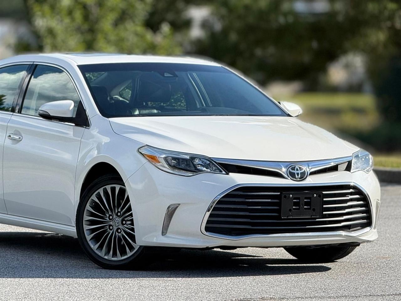 Toyota Avalon  2016