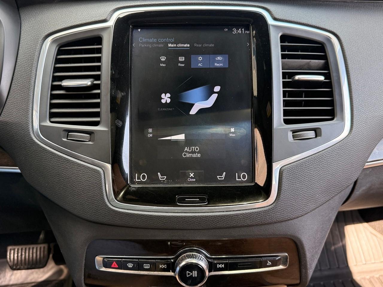Volvo XC90  2019