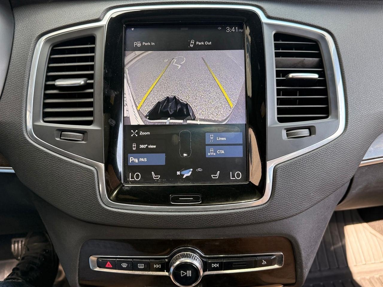 Volvo XC90  2019