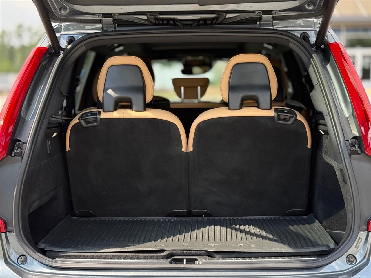 Volvo XC90  2019