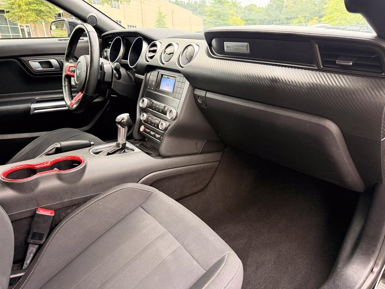 Ford Mustang  2019