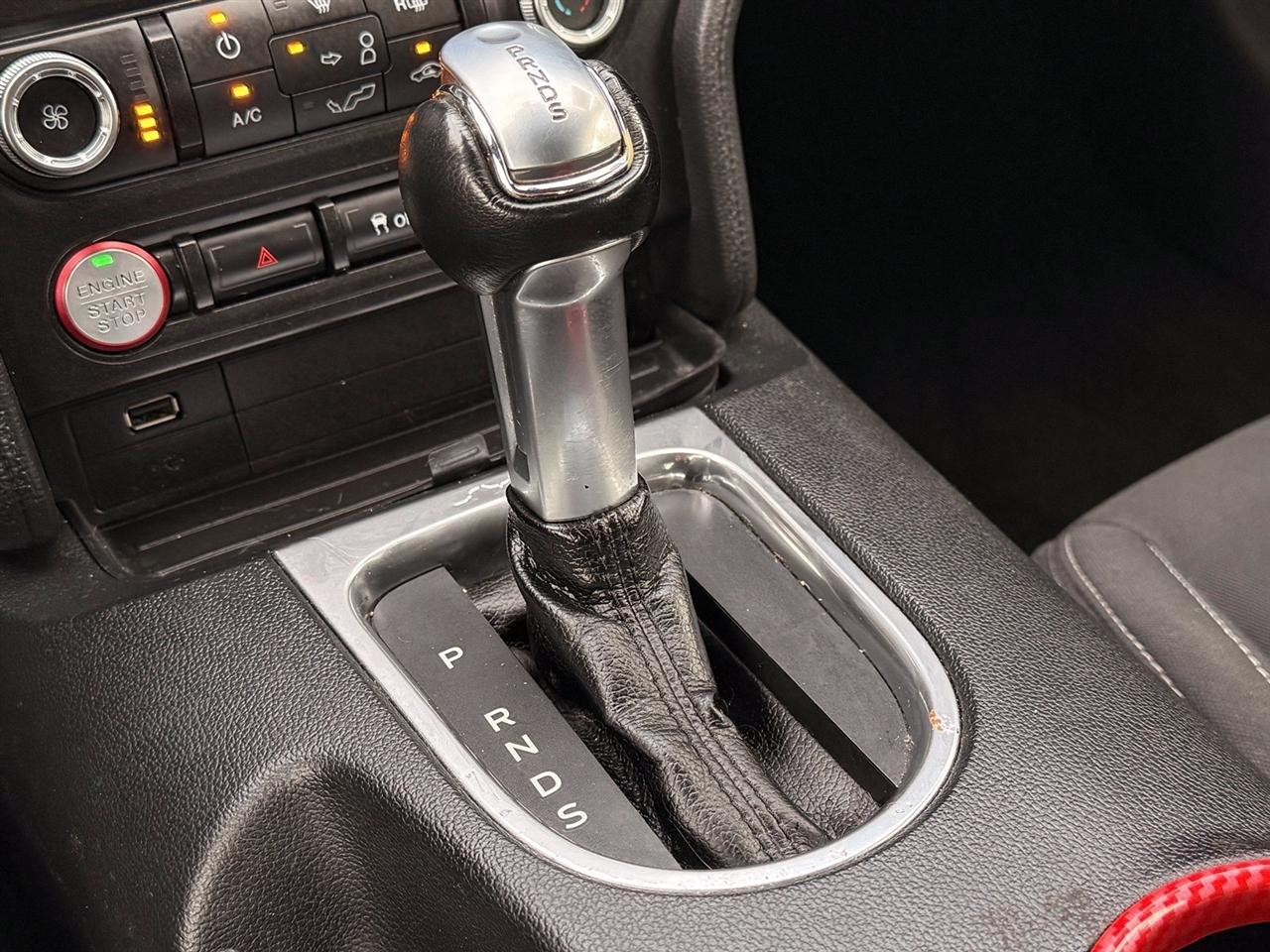 Ford Mustang  2019