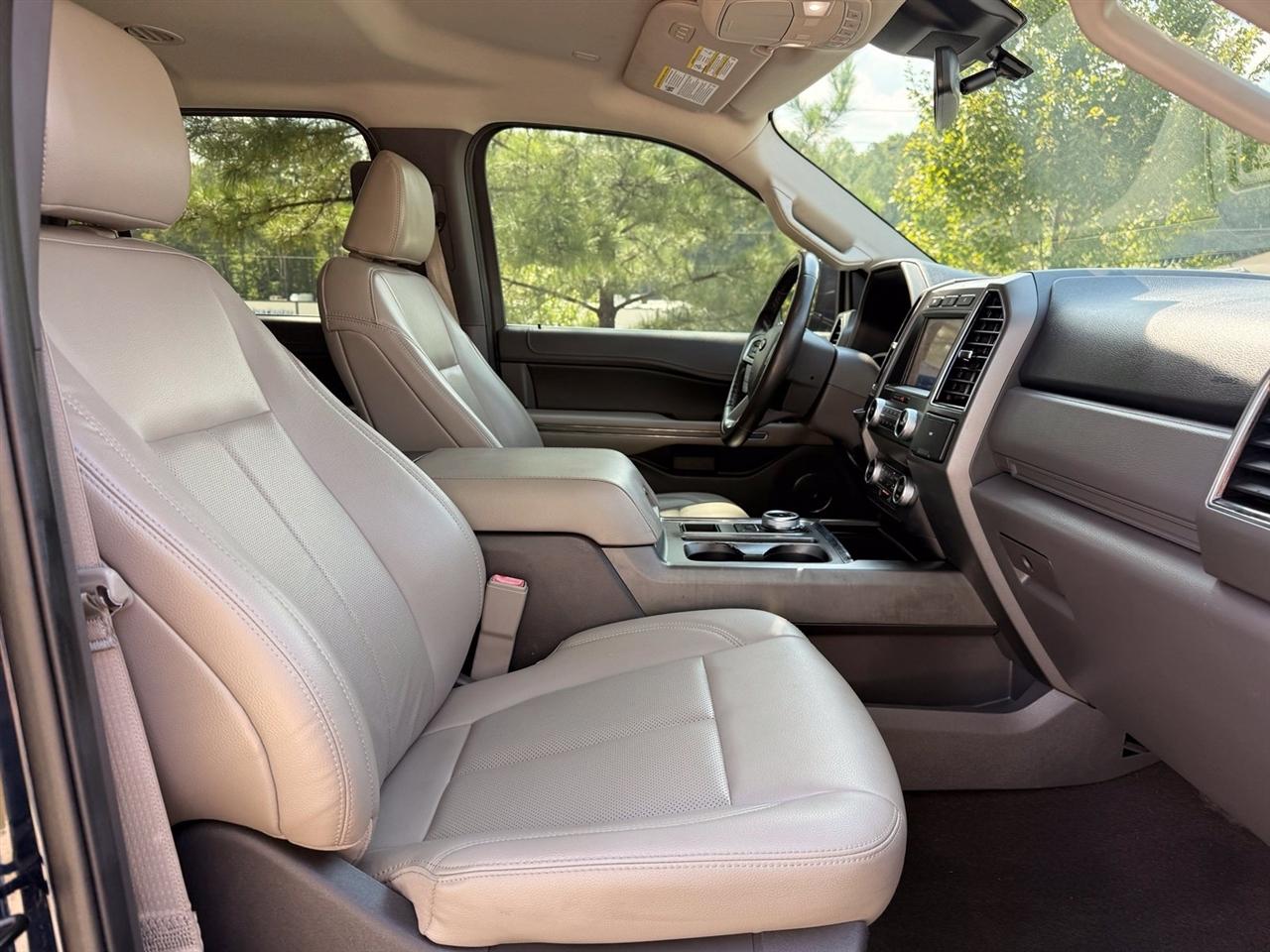 Ford Expedition photo 34